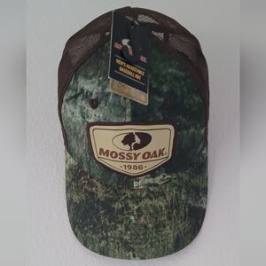 Mossy Oak Green and Brown Camouflage Hat, NWT